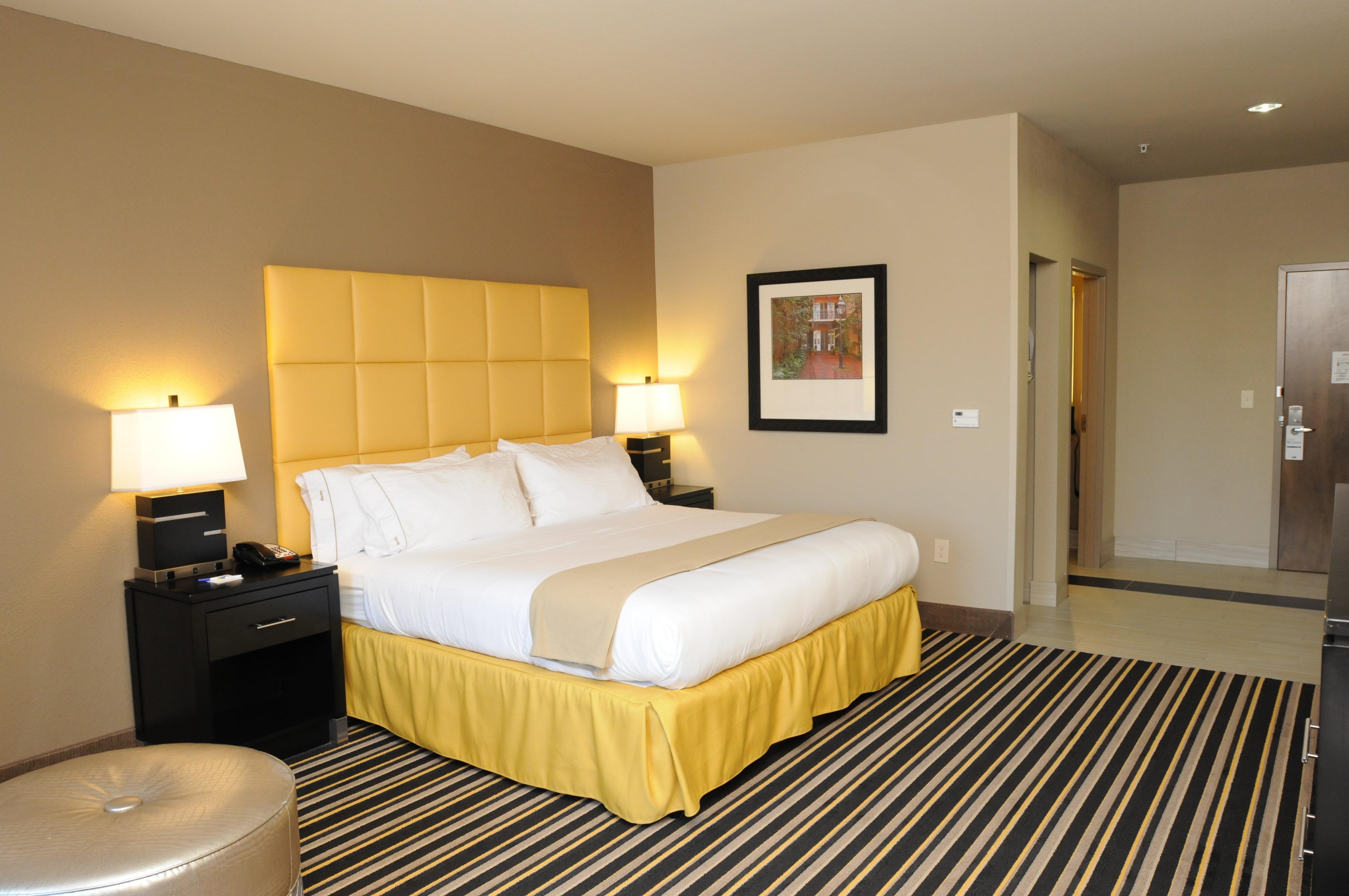 Holiday Inn Express Covington-Madisonville By Ihg Extérieur photo