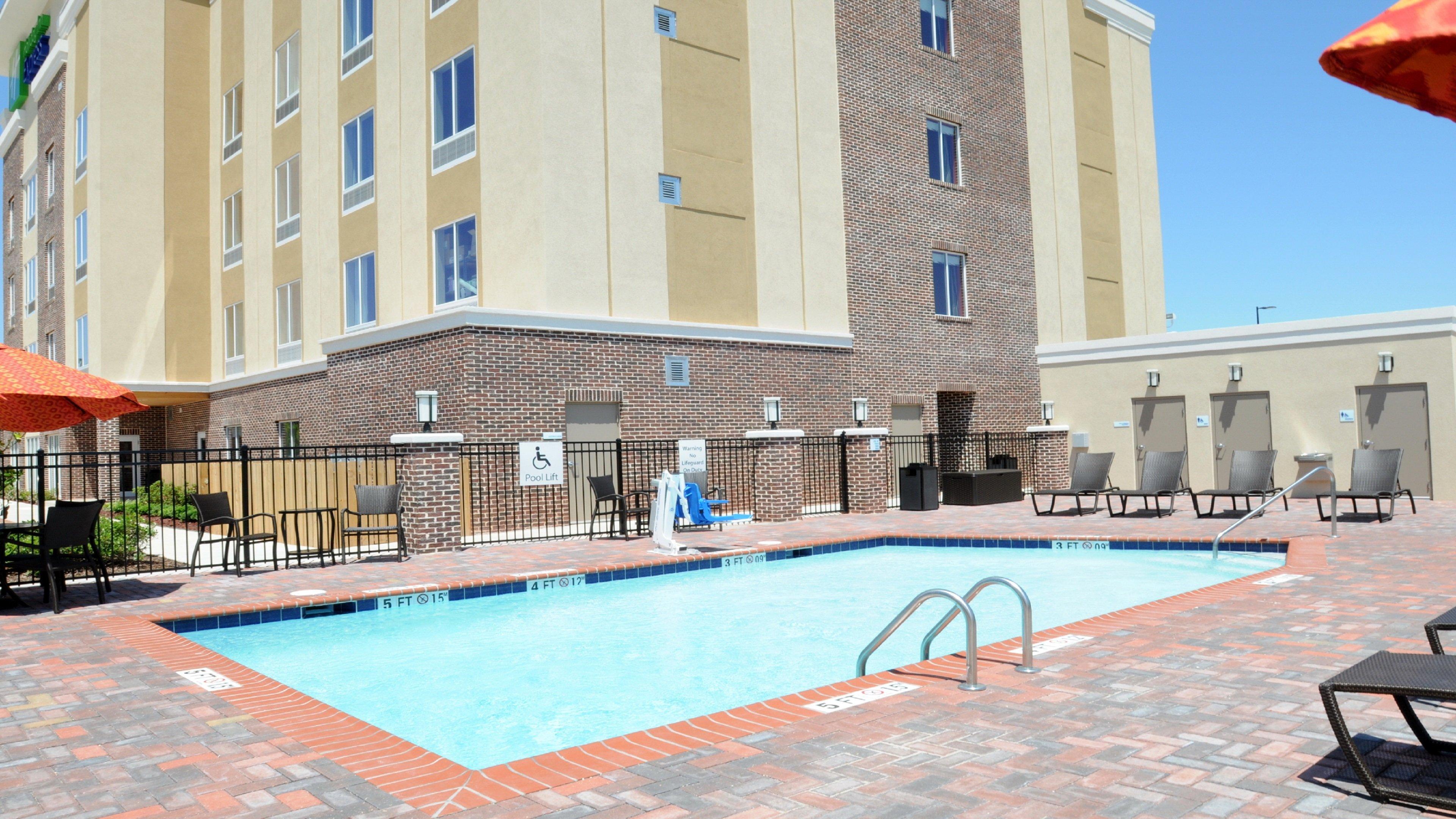 Holiday Inn Express Covington-Madisonville By Ihg Extérieur photo
